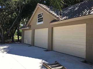 Door Maintenance | Garage Door Repair Red Oak, TX